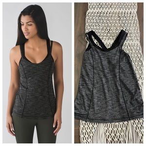Lululemon Run for Gold tank top with built in bra